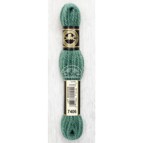 photo-Fil de laine - DMC - Laine Colbert - 100% laine - Vert de gris - 7406 - Canevas