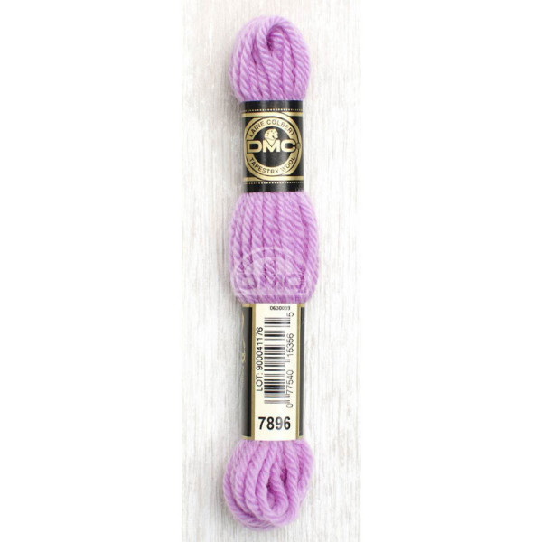 photo-Fil de laine - DMC - Laine Colbert - 100% laine - Violet pastel - 7896 - Canevas