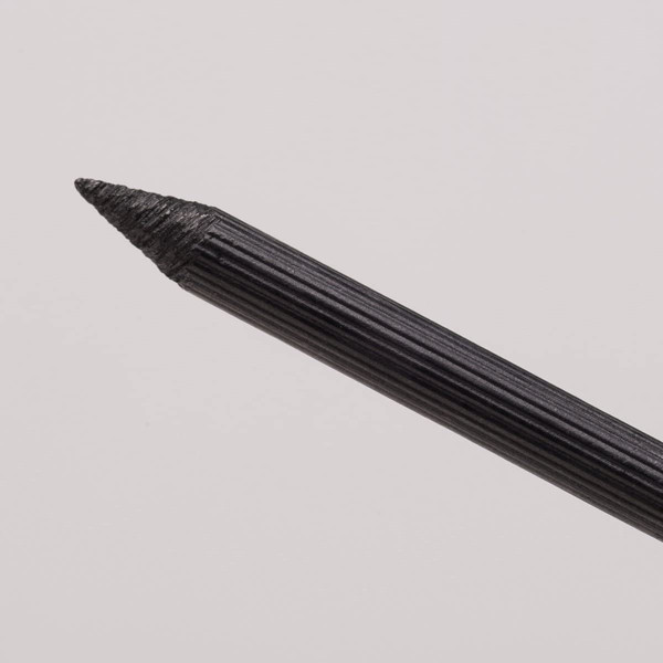 Etui de 12 mines graphite 2mm HB Mars Carbon Staedtler