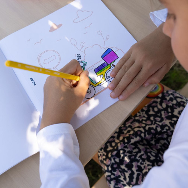 Cahier de coloriage - Enfant - Bateau, avion, voiture - Dès 4 ans - 20 modèles