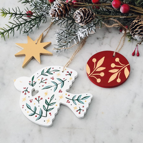 Kit créatif - Décorations de noël - Bois - A décorer - 12 formes + peinture + pinceau - Aladine