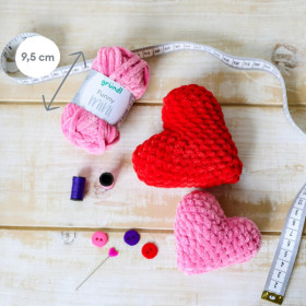 Pelotes de laine - Laine chenille - 100% polyester - 10 couleurs - Idéal amigurumis - Gründl