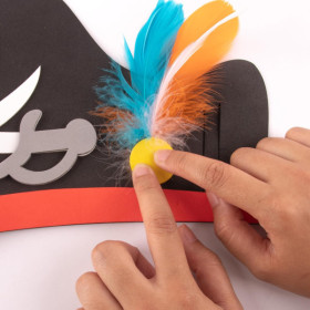 Kit pour créer un déguisement de Pirate - Chapeau, épée, gilet - Dès 3 ans - Apli Kids