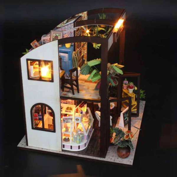 Maquette à construire - Maison miniature - Coffee shop - 18x20x19,7cm - 232 pièces