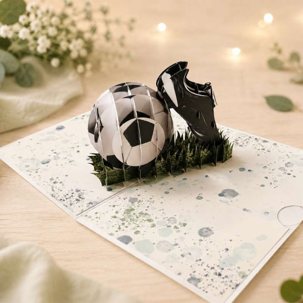 photo-Carte 3D pop-up - Anniversaire - Vœux - Ballon et joueurs de football - 12x17cm - Avec enveloppe