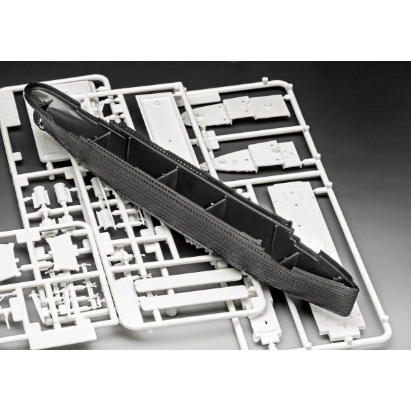 Maquette - Bateau - Le Titanic - 1:1200 - 40 pièces - 22,3cm - Niveau 3 - Revell