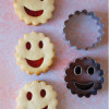 2 emporte-pièces biscuits sourire - Ronds cannelés en inox - ScrapCooking