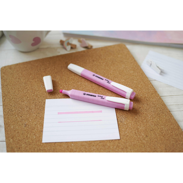 Surligneur rose pastel - STABILO Swing cool - soupçon de rose