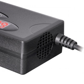 Chargeur universel pour pc portable - 90W - Allume cigare - Advance
